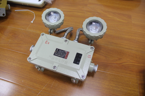 Światło awaryjne BCJ przeciwpłomień 2*3Watt Ex znak Ex Db Eb IIC T6 Gb/Ex Tb IIIC T80C Db