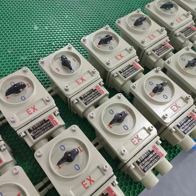 Przełącznik przeciwwybuchowy 220V/380V z poziomem ochrony IP65