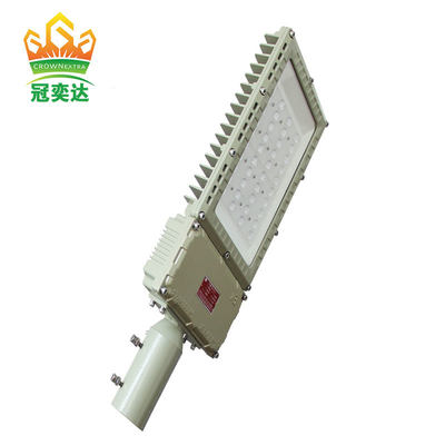 Zewnętrzne wybuchoodporne światło uliczne IP66 100w 200w Efektywność światła LED 130lm/w Z pięcioletnią gwarancją