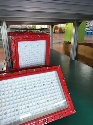 140lm/W Czerwone światła LED z wejściem AC/DC i IP66