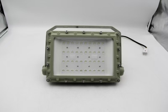 50W CCT 3000K Ex Proof Led Flood Light Napęd AC100-277V Do oświetlenia przemysłowego