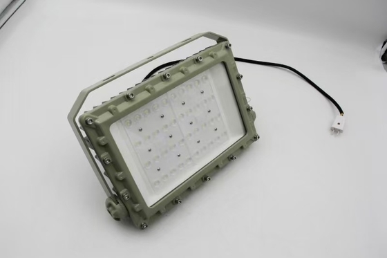 50W CCT 3000K Ex Proof Led Flood Light Napęd AC100-277V Do oświetlenia przemysłowego