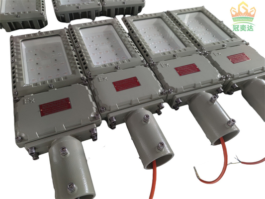 Efektywność 130lm/w ATEX Przepiękny światło świetlne LED 5000K-5700K
