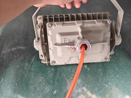 ATEX IECEx RoHS ISO9001 50W wybuchoodporne światło LED dla instalacji odpadów niebezpiecznych