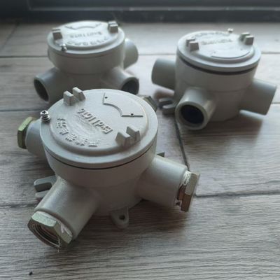 ATEX Wybuchoodporne Sta/Aluminium wodoodporne wielointerfejsów skrzynki łącznikowej z zwiększonym bezpieczeństwem IP66