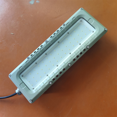 Światło liniowe o świetlnej odporności LED ATEX IEC RoHS IP66 WF2 klasy morskiej Aluminium 100lm/w 295v 80watt dla strefy 1,2,21,22