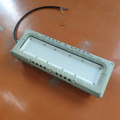 Światło liniowe o świetlnej odporności LED ATEX IEC RoHS IP66 WF2 klasy morskiej Aluminium 100lm/w 295v 80watt dla strefy 1,2,21,22