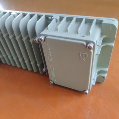 Światło przemysłowe 200Watt 295V