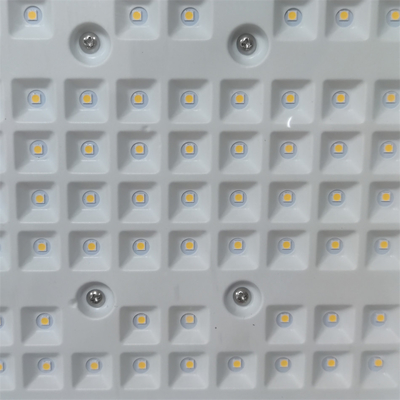 50-300W Oświetlacz LED przeciwwybuchowy do ekstremalnych warunków zasilany przez sterownik MEANWELL i CCT 3000/4000/5000/5700K