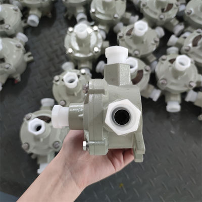 Niestandardowa obudowa IP66 wodoodporna ATEX skrzynia łącznikowa obudowa odporna na ogień 220V / 380V odlewany aluminium skrzynia łącznikowa