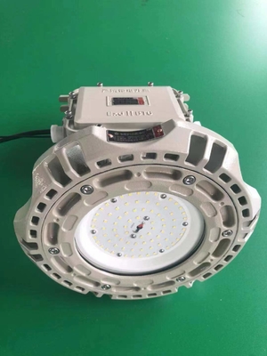 Światła LED 135 Lm/w z 80+ CRI