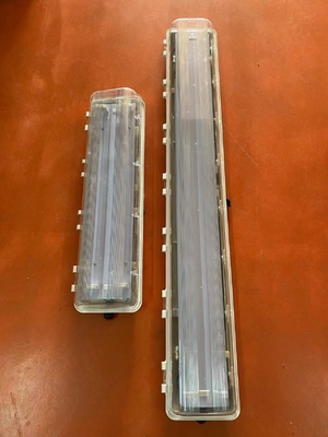 2*18w/2*36w Całkowicie plastikowe światło fluorescencyjne GRP do zastosowań przemysłowych