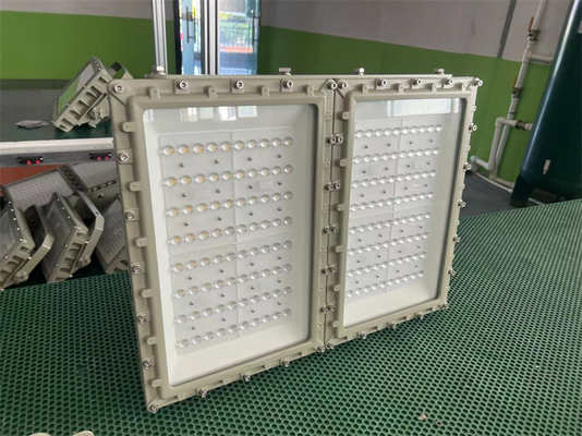 300-500 Watt Wypłynność przeciwpowodziowa Woda przeciw korozji 140lm/W 220v 380v