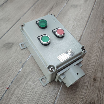 220V ATEX Ex Db IIC T6 Gb Ex-Proof Control Station Łatwa instalacja Przystosowana do produkcji
