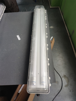 2*54W Światło fluorescencyjne przeciwwybuchowe ATEX IECEx Certyfikowany wodoodporny WF2 100lm/w Świetlność wydajność sufitu montaż dla strefy 21 22 1 2