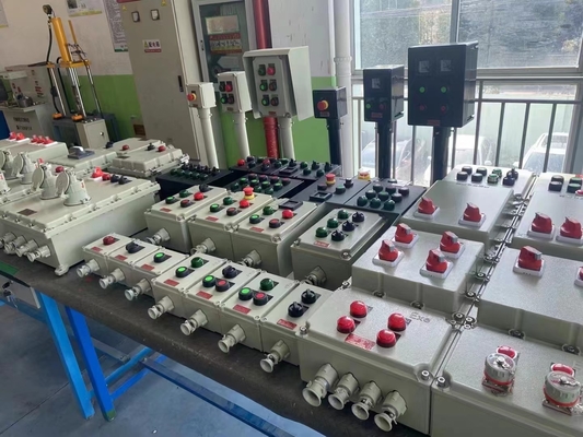 IP66 Płyty sterujące z wybuchoodpornego aluminium z prądem nominalnym ≤ 225A z certyfikatem ATEX