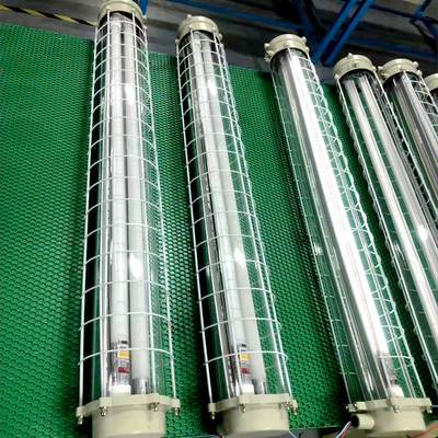50000 godzin Żywotność 120-140° kąt wiązki Światło fluorescencyjne odporne na eksplozję dla środowisk niebezpiecznych
