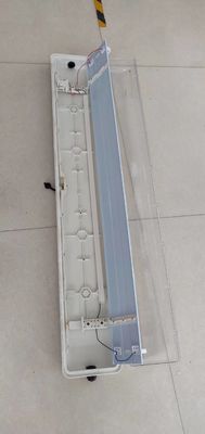 Wytrzymała lampa liniowa LED 0,6 m/1,2 m ATEX/IECEx/CNEX, przeciwwybuchowa, przemysłowa, stopień ochrony IP66, oświetlenie do stref zagrożonych wybuchem, dla zakładów naftowych i gazowych, chemicznych, górniczych, obiektów morskich. Energooszczędna konstrukcja redukuje