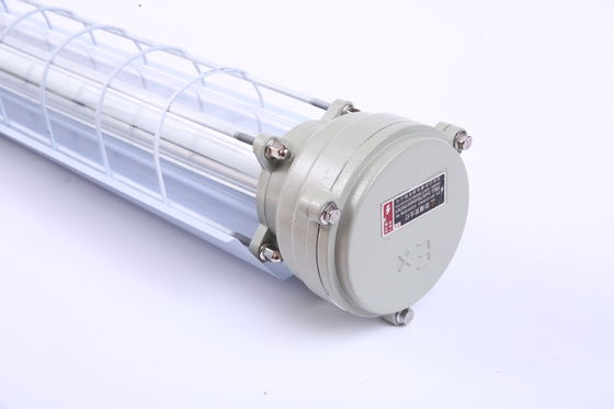 Certyfikowana Atex podwójna lampa LED rurowa 2*16W 2*18W pojedyncza/podwójna rurowa, liniowa, przeciwwybuchowa do ropy i gazu