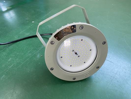 50000h Żywotność ATEX CNEX Certyfikowany Wyzbrojony IP66 LED High Bay Light 100W 150W 200W dla gazu naftowego Chemiczne wydobycie środowiska morskie