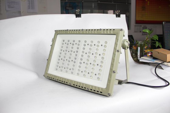 250W ATEX przeciwwybuchowa lampa uliczna LED | Długa żywotność Oświetlenie z certyfikatem IECEx dla branż niebezpiecznych
