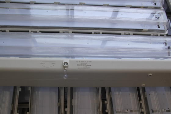 ATEX/IECEx/CNEX Approved Hazardous Area LED Fixture, IP66 Rated, 5-letnia gwarancja, dostosowywalna moc i rozmiar Trwałe światło liniowe typu BYS z potrójną certyfikacją