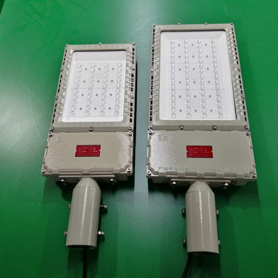 Wodoszczelny przemysł chemiczny 100w Ex Proof Solar Street Light 5 lat gwarancja Atex
