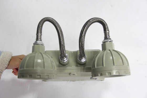 Aluminiowy stop szkła hartowanego, ładowalny 220V IP66 LED Awaryjny znak ewakuacyjny Światła awaryjne Czas trwania 3 godziny