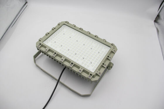 Pięcioletnia gwarancja Wysoka efektywność energetyczna Lampa przemysłowa Ip66 140 lm/W Przeciwwybuchowy reflektor LED | Certyfikat Atex/Iecex dla strefy 1 i 2