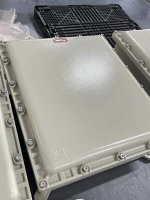 Niestandardowy stopu aluminium ATEX Ex proof skrzynka łącznikowa z materiałem SS304& 316 G3/4 Kabel do rafinerii ropy naftowej