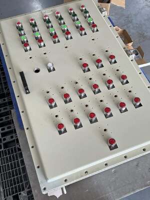 Aluminiowy panel rozdzielczy, dostosowany do potrzeb klienta, przeciwwybuchowy, odporny na korozję, EX IIB