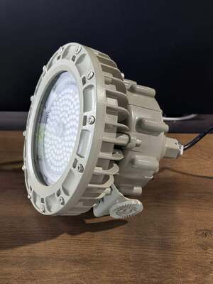 Strefa Atex/IECEx 1/2/21/22 Wybuchoodporne Ognioodporne Wysokie światła LED 6000k 150w Oświetlenie górnicze