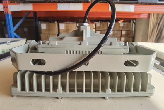 100w AC100-277V światełka przeciwwybuchowa LED wykorzystywana w sektorze ropy naftowej, gazu, petrochemicznym