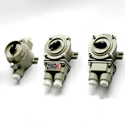 9mm-13mm Przełącznik wybuchoodporny z podłączeniem powierzchniowym i poziomem ochrony IP66